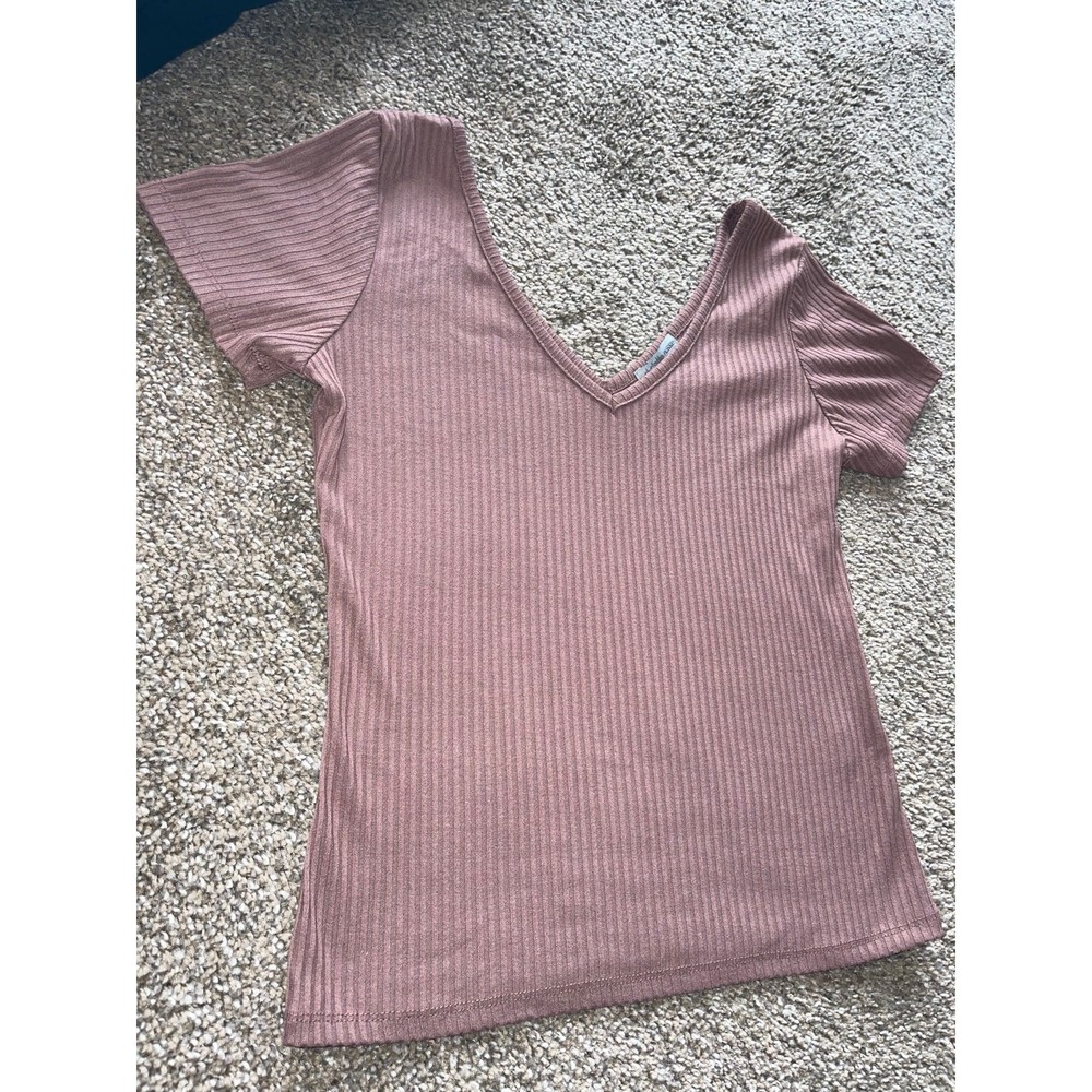 mauve pink v neck front and back Ribbed Top